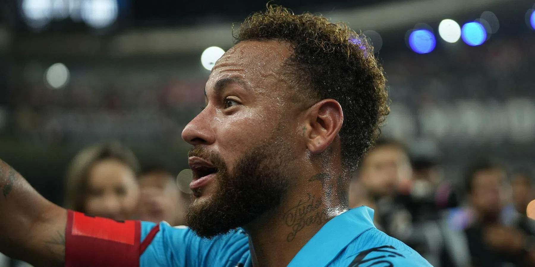 Voorzitter haalt uit naar Neymar: 'Hij is een schoft'