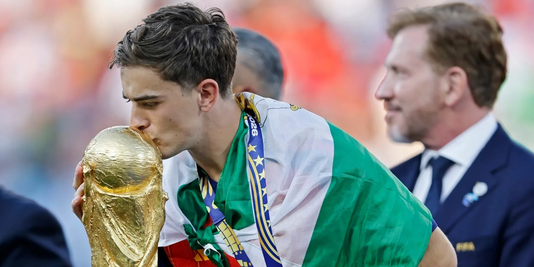 Gavi pronkt met bizar kapsel na WK-zege van Spanje
