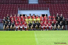 Thumbnail for article: "Het lijkt bij Antwerp wel een juniorenploeg waar ze mee bezig zijn"