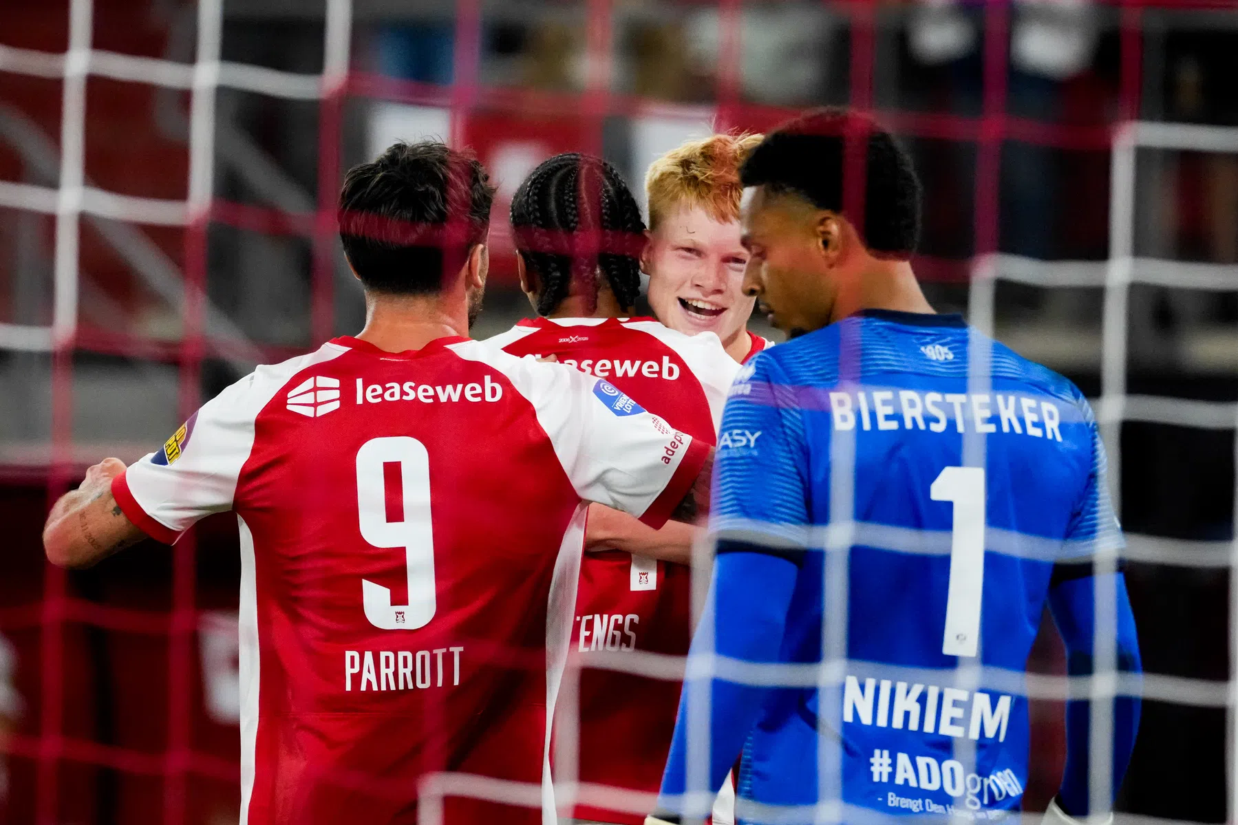 Kenneth Perez vindt AZ-parel Kees Smit 'overijverig'