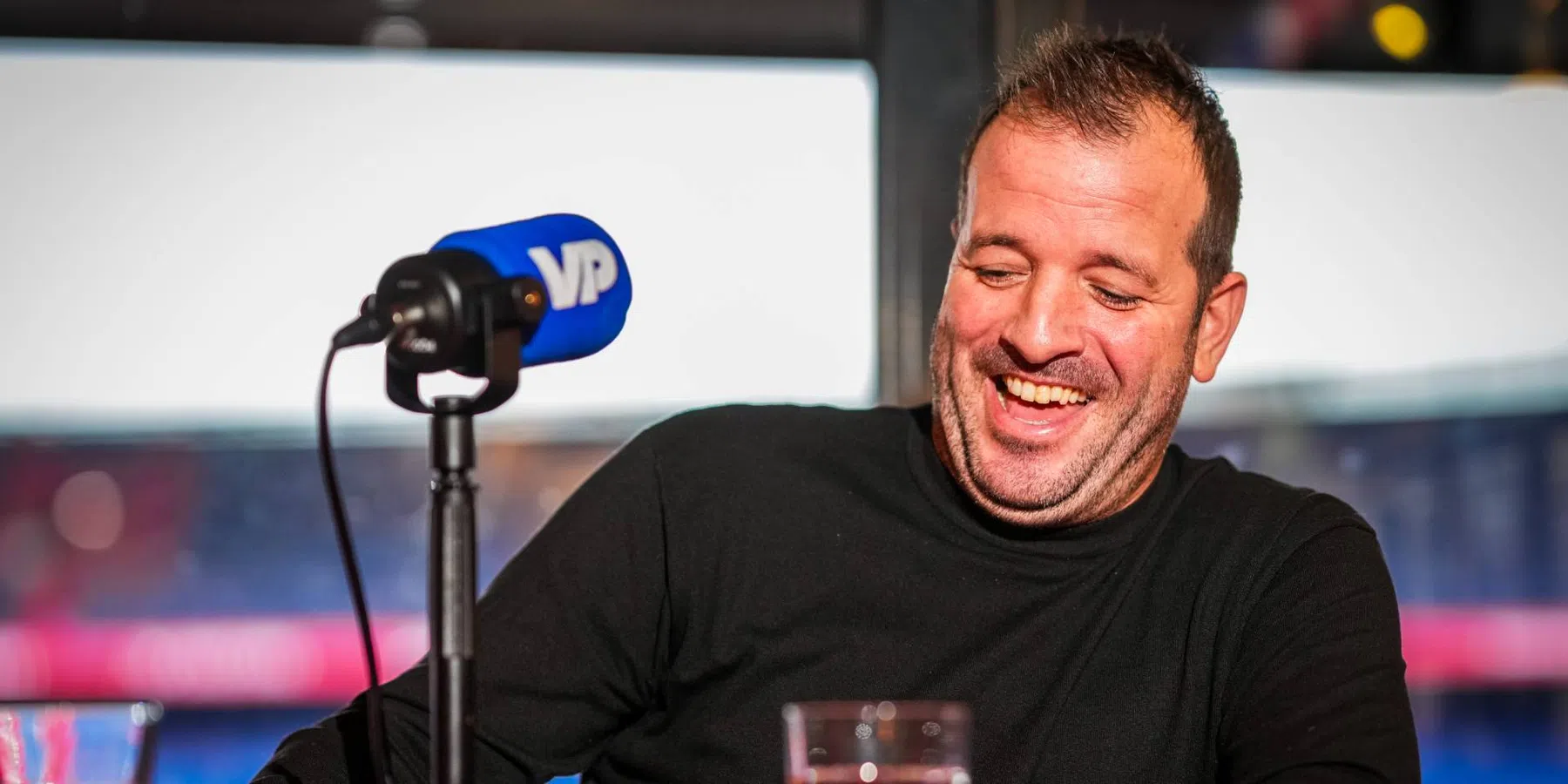 Rafael van der Vaart blij met Xavi als bondscoach