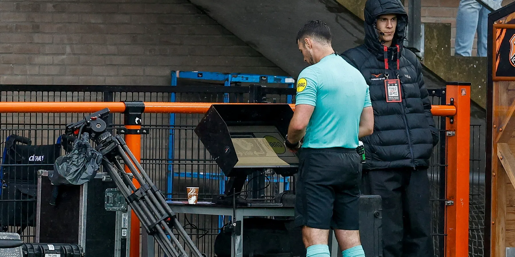 UEFA is klaar met 'microscopische' VAR