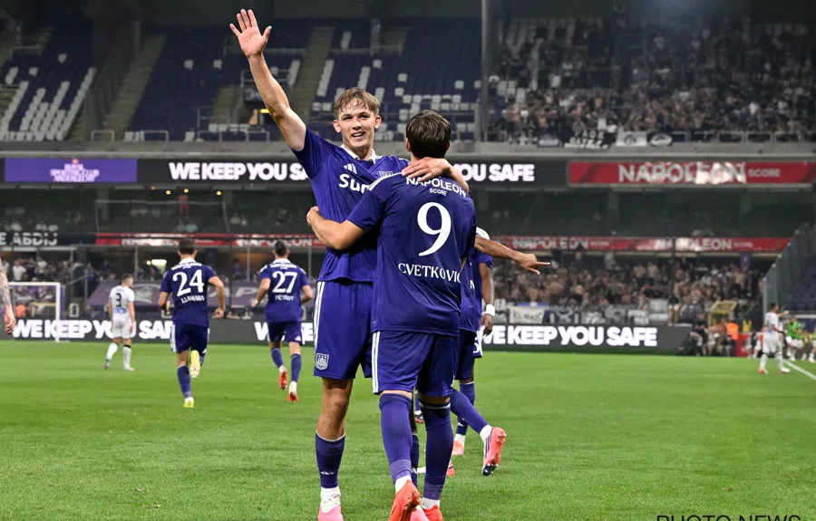 Anderlecht bereikt play-offs van Europa League na winst tegen PAOK