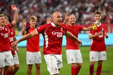 Thumbnail for article: Antwerp pakt uit met ‘Scheldeblauw’ derde shirt: “Jullie zijn goud waard”