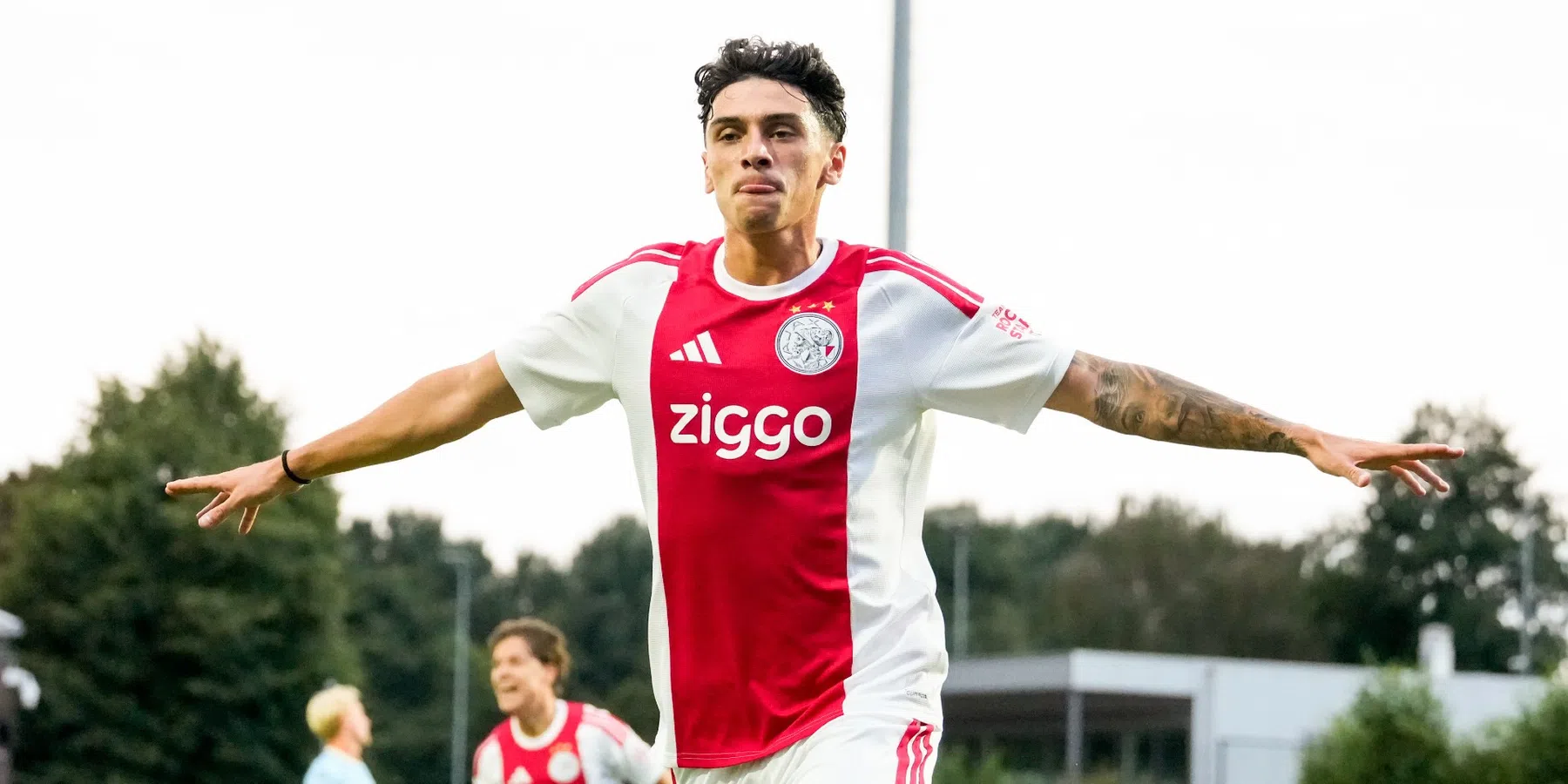 Ajax-fan lyrisch over Pugno na optreden Jong Ajax