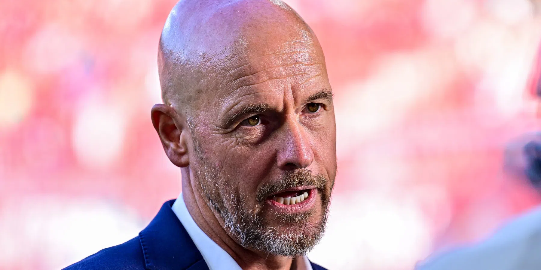 Erik ten Hag legt vertrek Sam Lammers bij FC Twente uit