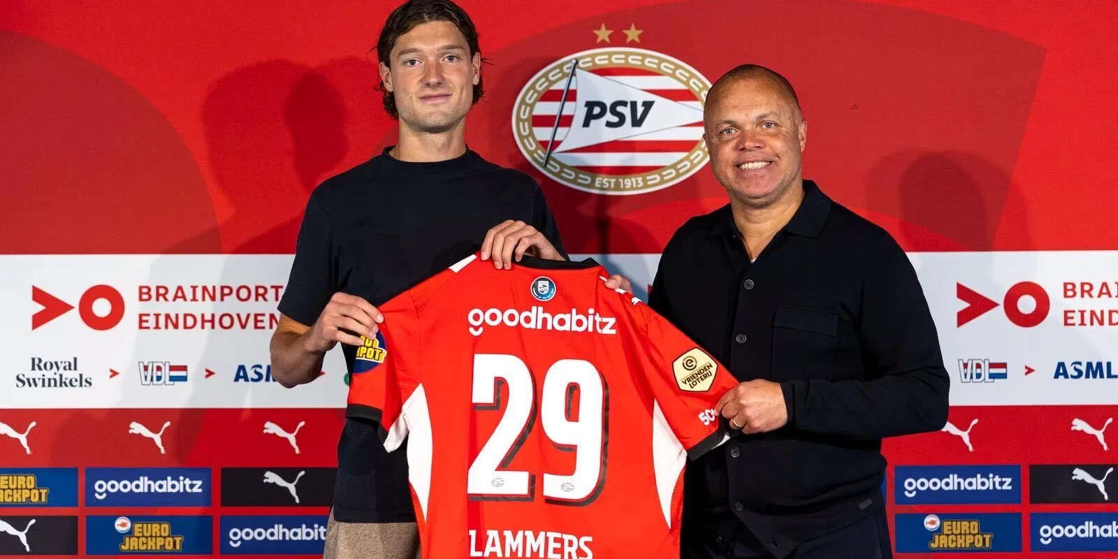 Sam Lammers verkast van FC Twente naar PSV
