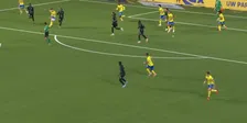 De pass van de speeldag? Merlen legt de bal perfect in de loop van Baždar