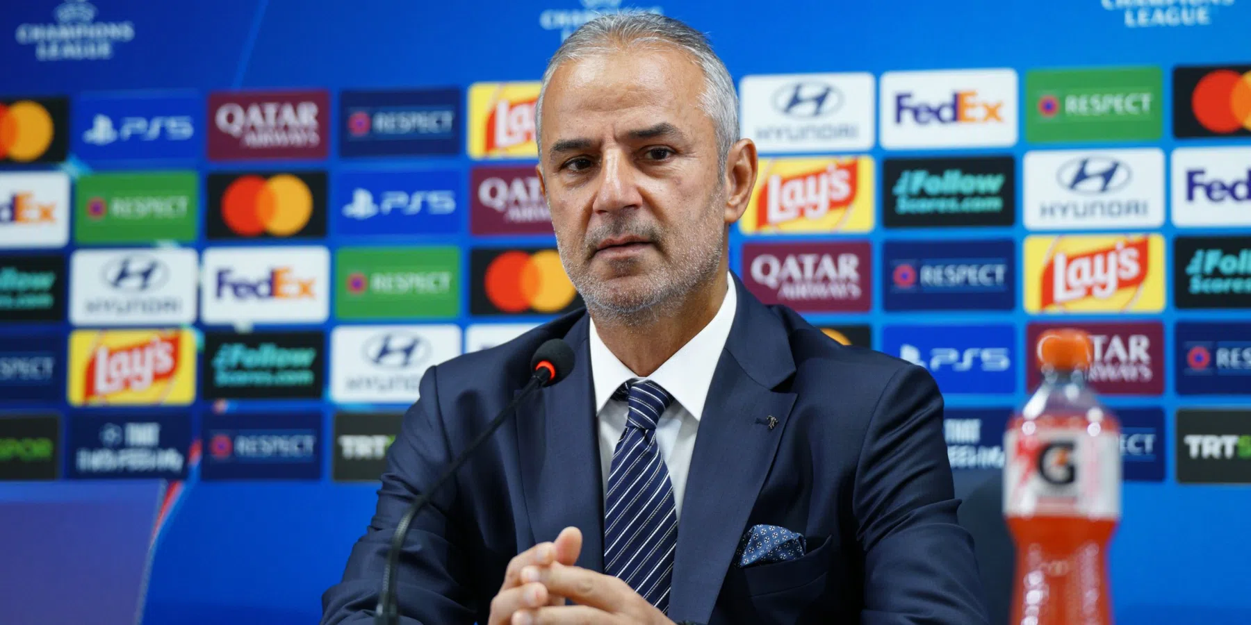 Fenerbahçe-trainer Kartal kondigt na duel met AS Roma plots vertrek aan