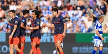 Thumbnail for article: Oppermachtig Feyenoord zet PEC compleet voor schut: zevenklapper in Zwolle