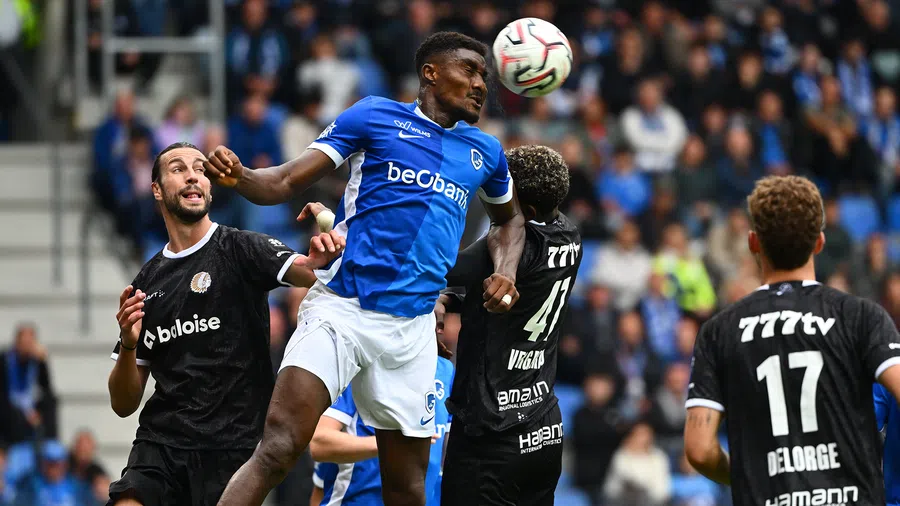 Genk-spits Durosinmi stelt ideale spits samen