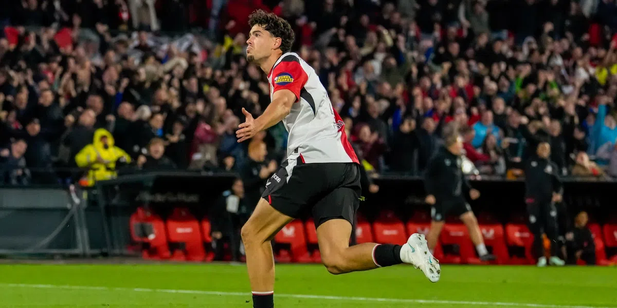 Photo: VoetbalPrimeur Nacho Ferri emerges as standout performer at Feyenoord