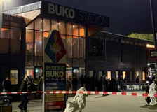 Politie ontruimt BUKO Stadion na Telstar - Feyenoord: 'Mogelijke vuurwerk-vondst'