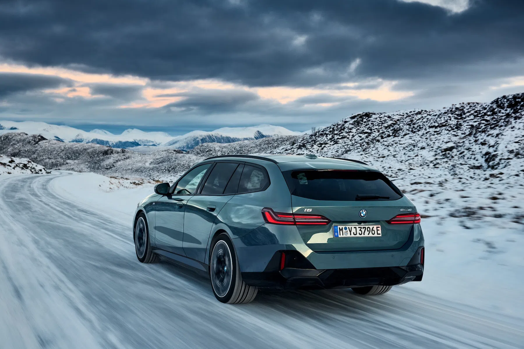 BMW i5