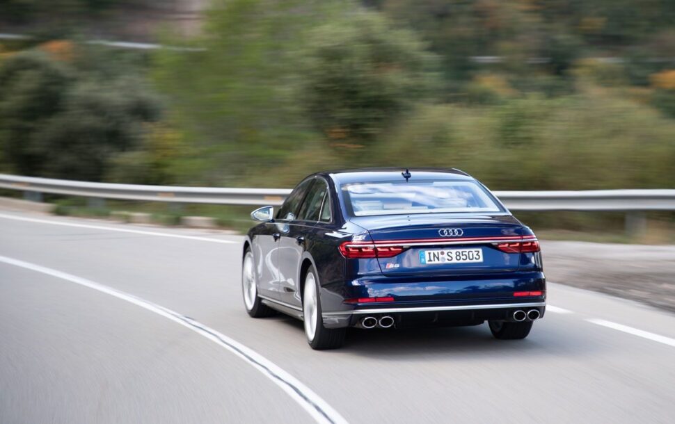 Audi S8