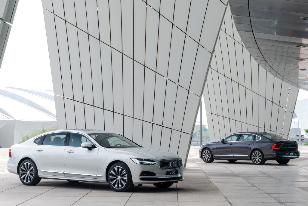 Volvo S90