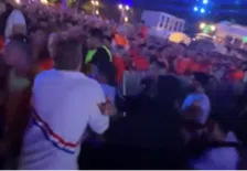 Turkse fans vallen Oranje-supporters aan in fanzone Berlijn