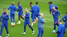 Thumbnail for article: Koeman traint met De Jong en Verbruggen richting duel met Hongarije