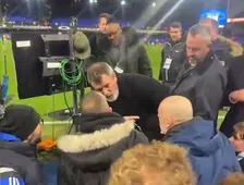 Woeste Roy Keane zoekt Ipswich-fan op: 'Wacht op me bij de parkeergarage!'