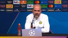 Bosz geconfronteerd met mogelijk voordeel PSV: 'Gaan we goed mee om'