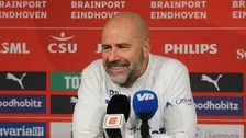 Bosz grapt over articulatie: 'Hebben we een nieuwe speler aangetrokken?'