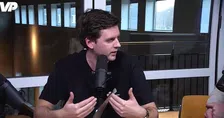 Thumbnail for article: 'Het borrelt, Farioli en Kroes zullen stevig met elkaar in gesprek moeten'