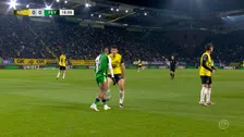 Thumbnail for article: Hoogtepunt van heet avondje NAC: Greiml provoceert Paixão na perfecte tackle