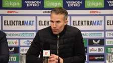Van Persie bijzonder lyrisch: 'Wat hij doet, kan bijna niet. Spot met alle wetten'