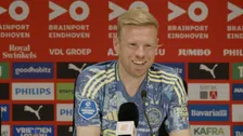 Thumbnail for article: Klaassen zorgt voor hilariteit in perszaal: 'Wat zei Pasveer ook alweer?'