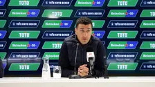 Martens verwerkt 'enorme tik' met AZ en sneert kort naar KNVB: 'Onbegrijpelijk'