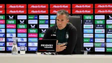 Thumbnail for article: Van Persie geeft inkijkje in Steijn-transfer: 'Heel snel en duidelijk aangegeven'