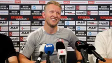 Thumbnail for article: Kuyt heeft geleerd van fout bij ADO: 'Dat ga ik niet meer doen inderdaad'