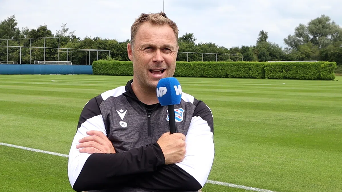 Eredivisie-trainer gaat carrièrestappen langs: 'Allemaal best wel snel gegaan'