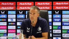 Van Persie geeft update over Feyenoord-drietal: 'Komende dagen duidelijkheid'