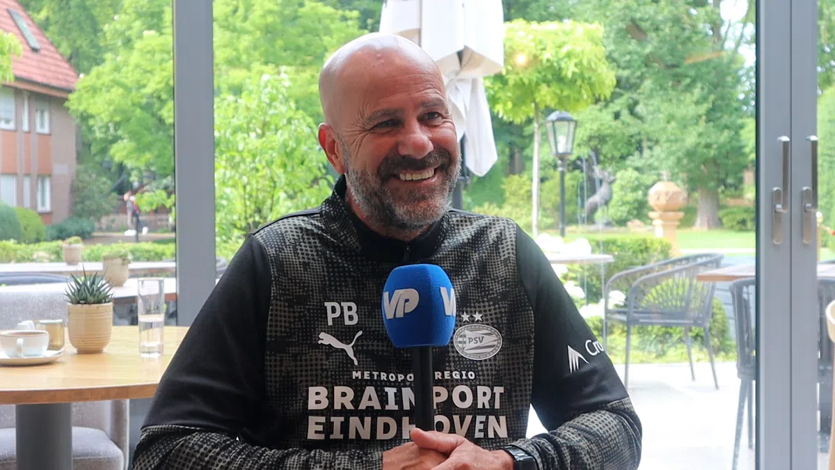 Bosz blijkt wielerliefhebber en waagt zich aan Tour de France-voorspelling