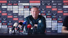 Thumbnail for article: Jans: 'Er zijn nog twijfels bij één speler, maar ik ga de naam niet noemen'