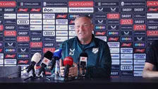 Thumbnail for article: Jans geniet van bijzonder appje aan adres van Viergever: 'Dat is zo mooi'