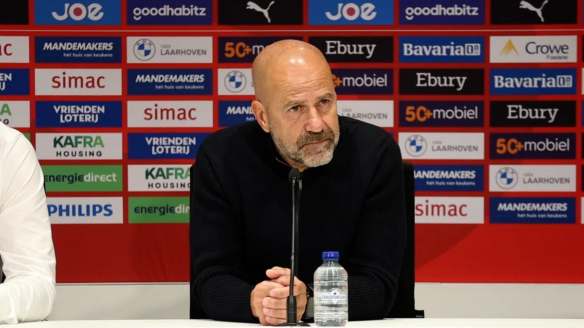 Bosz kan dubbele reserverol bij PSV uitleggen: 'Mogelijk worden ze verhuurd'