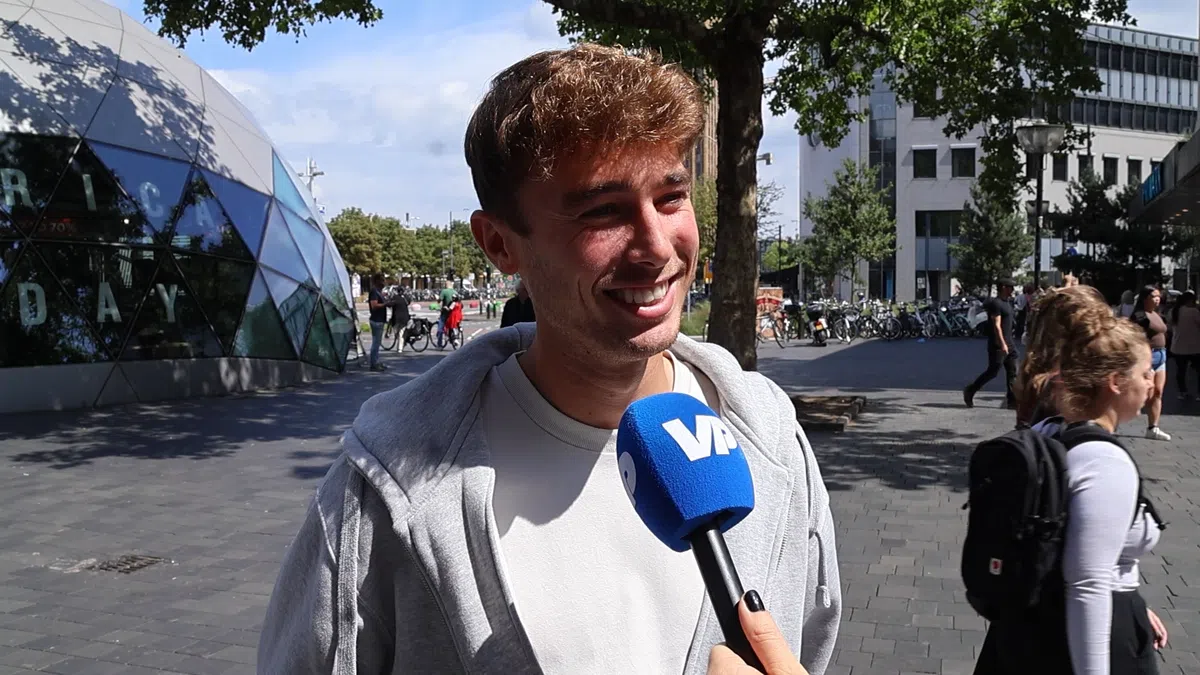 PSV-fans verdeeld: 'Het is wel leuk om erbij te hebben, toch?'