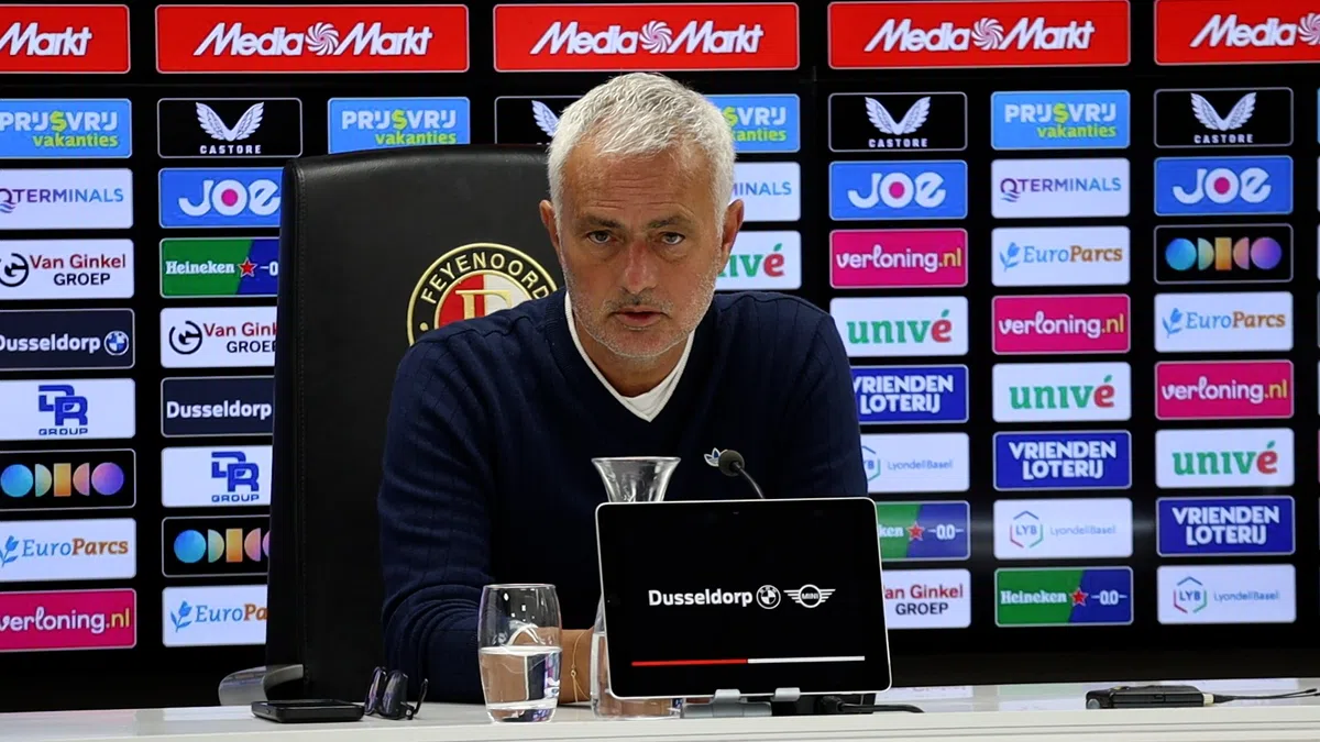 Mourinho vestigt hoop op Braziliaan: 'Ik weet dat hij Feyenoord pijn kan doen'