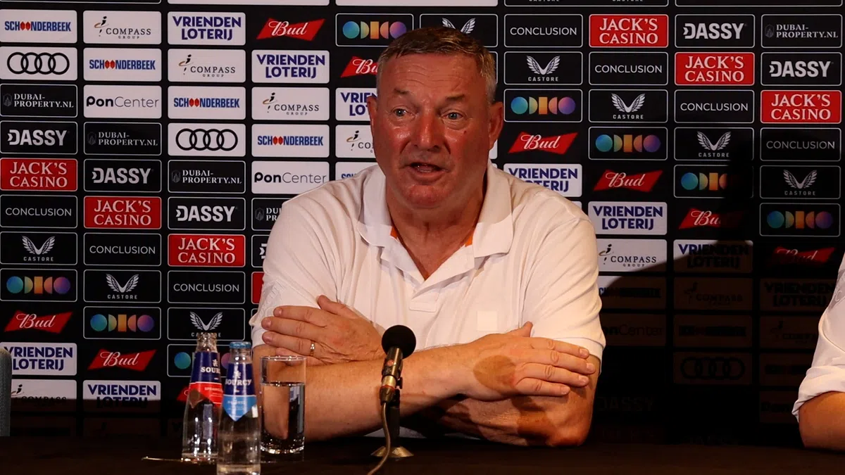 Jans en Utrecht één stap verwijderd van Europa League: 'Je ziet de ploeg groeien'