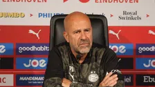 Thumbnail for article: Bosz fel na uitspraken over Pléa-tackle: 'Lachwekkend, slaat totaal nergens op!'