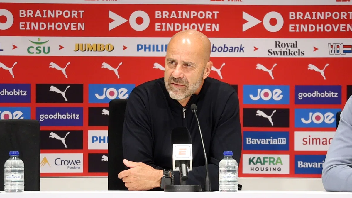 Bosz kritisch op PSV-uitblinker: 'Moet je bij mij niet doen, verschrikkelijk'