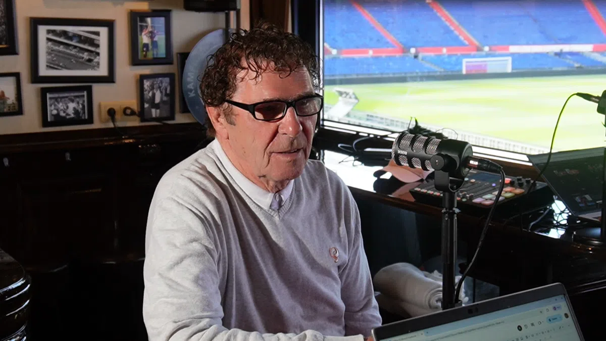 Van Hanegem snapt enthousiasme rond Eredivisie-coach niet: 'Is dat nou bijzonder?'