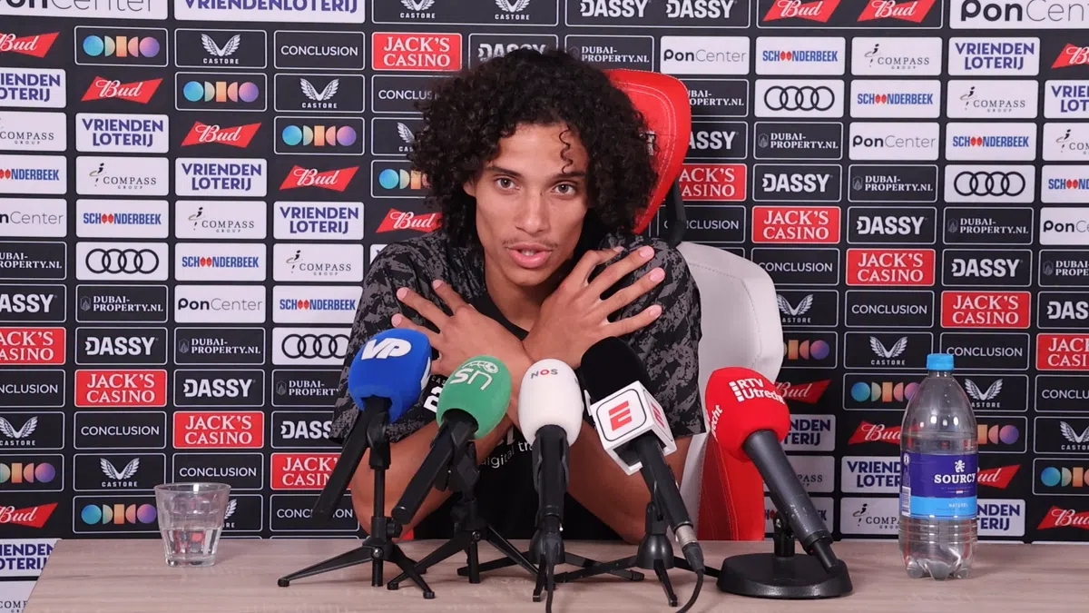 Complimenten Van der Vaart bereiken Zechiël: 'M'n moeder stuurde het door'