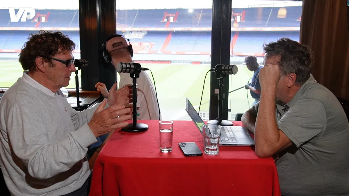 Van Hanegem heilig overtuigd van Oranje-succes: 'Als je hier speelt dan win je'