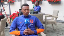 Thumbnail for article: Milambo lyrisch over Henderson: 'Hij spreekt de trainers er ook op aan'