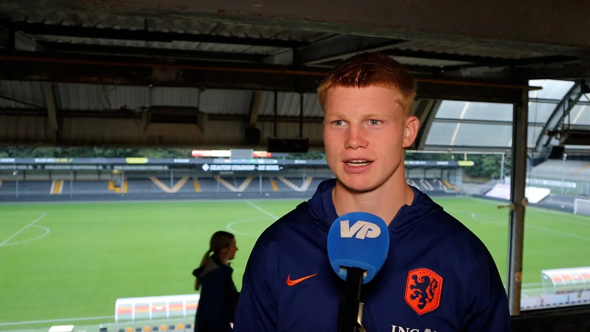 AZ-smaakmaker grijpt kans bij Jong Oranje: ‘Ik had er een goed gevoel over’
