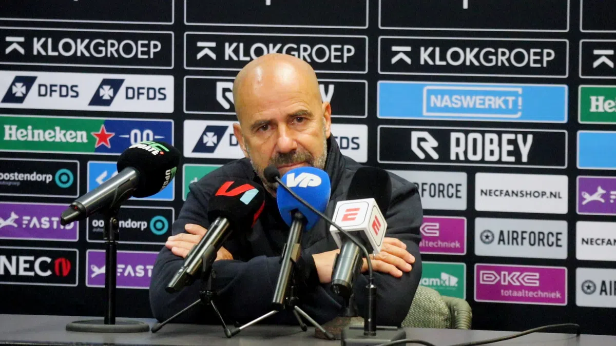 Bosz wuift opvallende vergelijking weg: 'Zelfs ik zou dat niet doen'