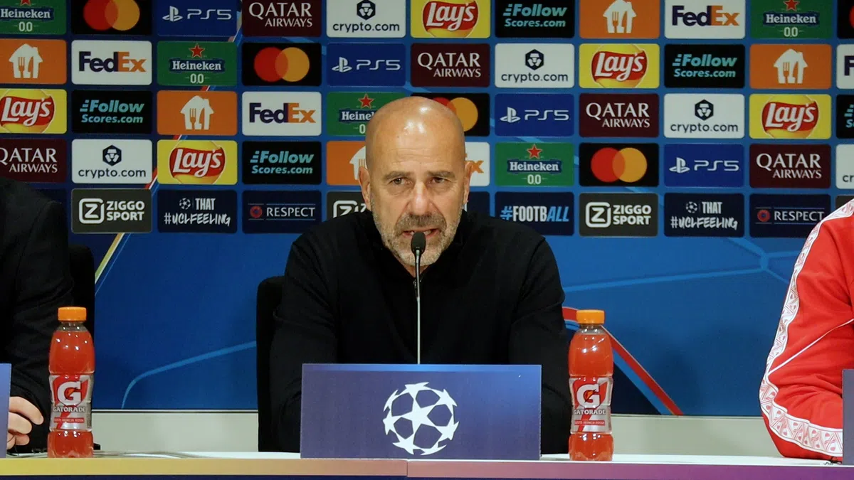 Bosz geeft zorgwekkende update over Boadu: 'Dat ziet er niet goed uit'